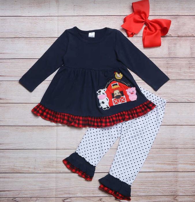Girls barnyard friends outfit